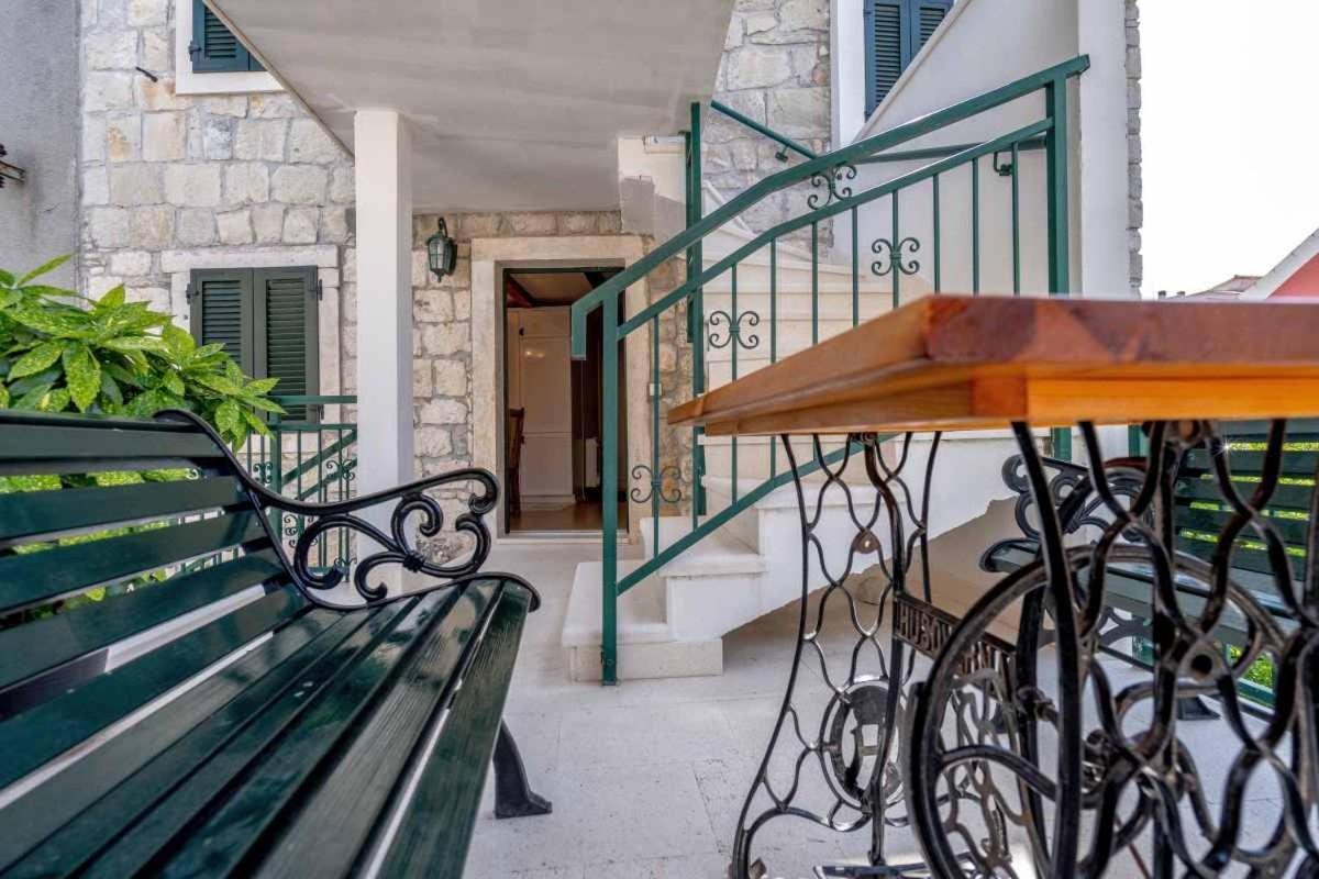 Apartments Inn Башка-Вода Экстерьер фото